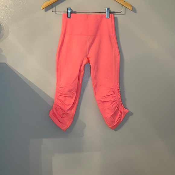 Lululemon Compression Leggings - Picture 1 of 6